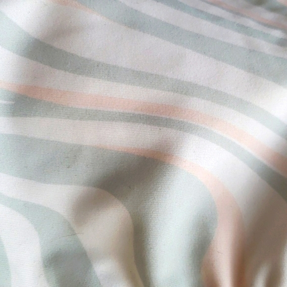 Shade & Shore Wave Bralette with Self Tie Back in Peach and Gray Size S (4-6) # - Picture 5 of 6